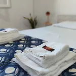 Sea View - 5 Min Walk To Gibraltar Daire