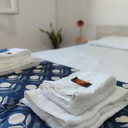 Sea View - 5 Min Walk To Gibraltar Apartment