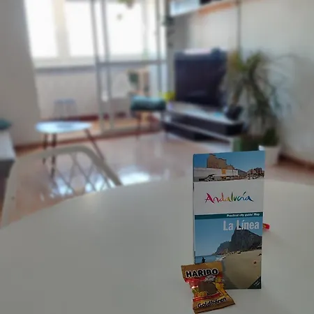 Sea View - 5 Min Walk To Gibraltar Apartment
