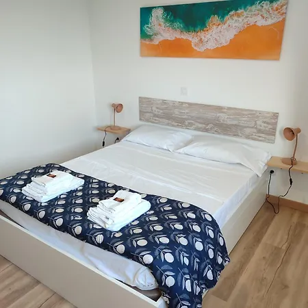 Apartment Sea View - 5 Min Walk To Gibraltar *