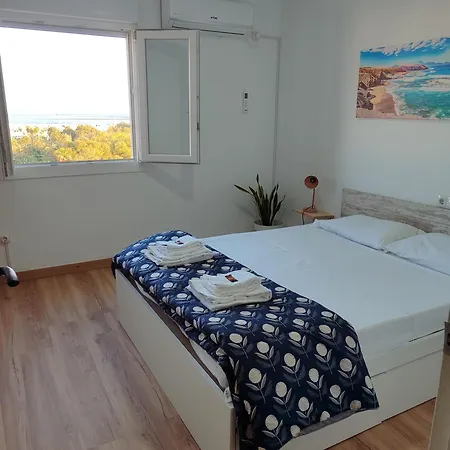Sea View - 5 Min Walk To Gibraltar Daire *
